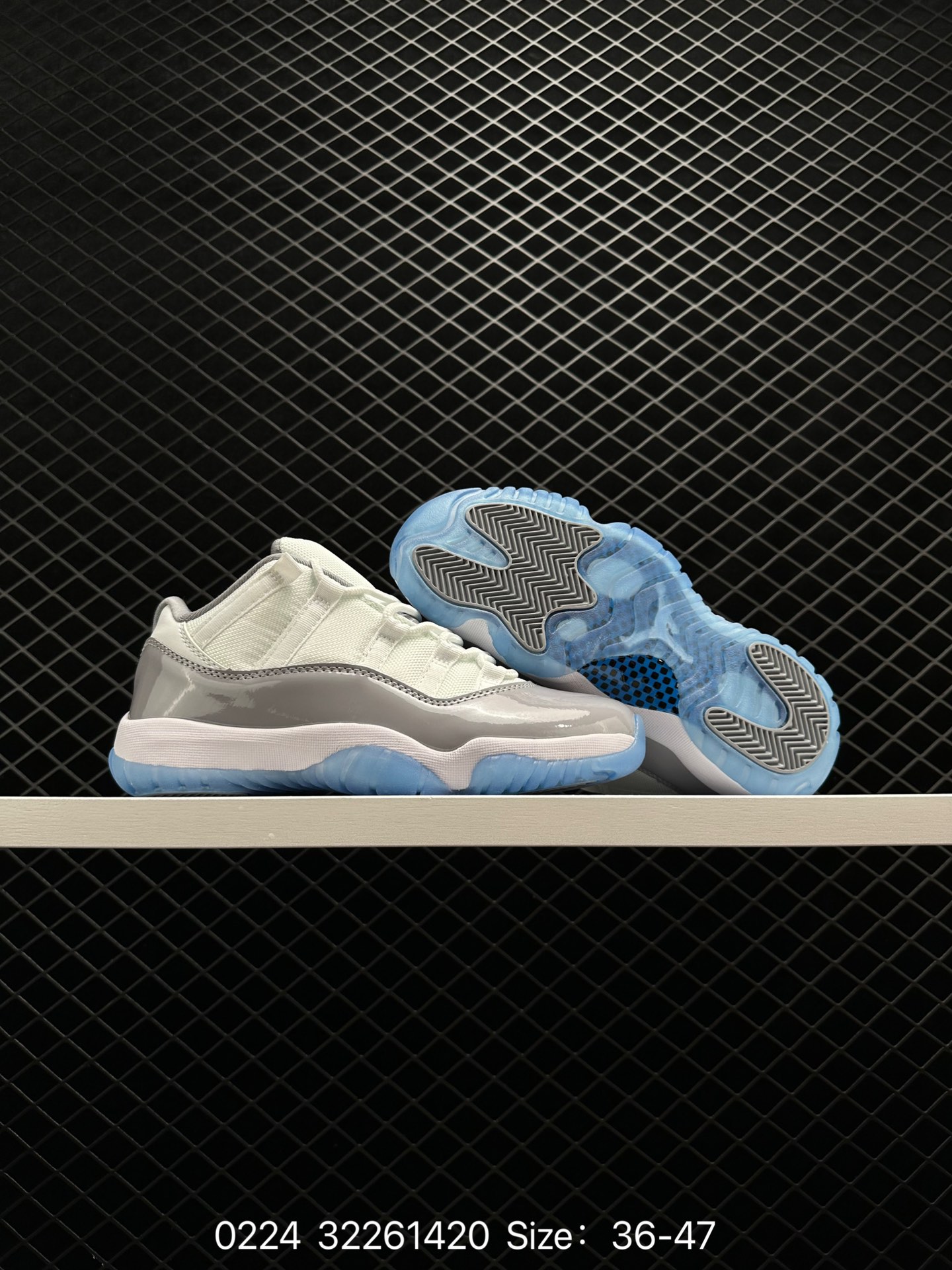 Air Jordan 11 Low “Legend Blue”